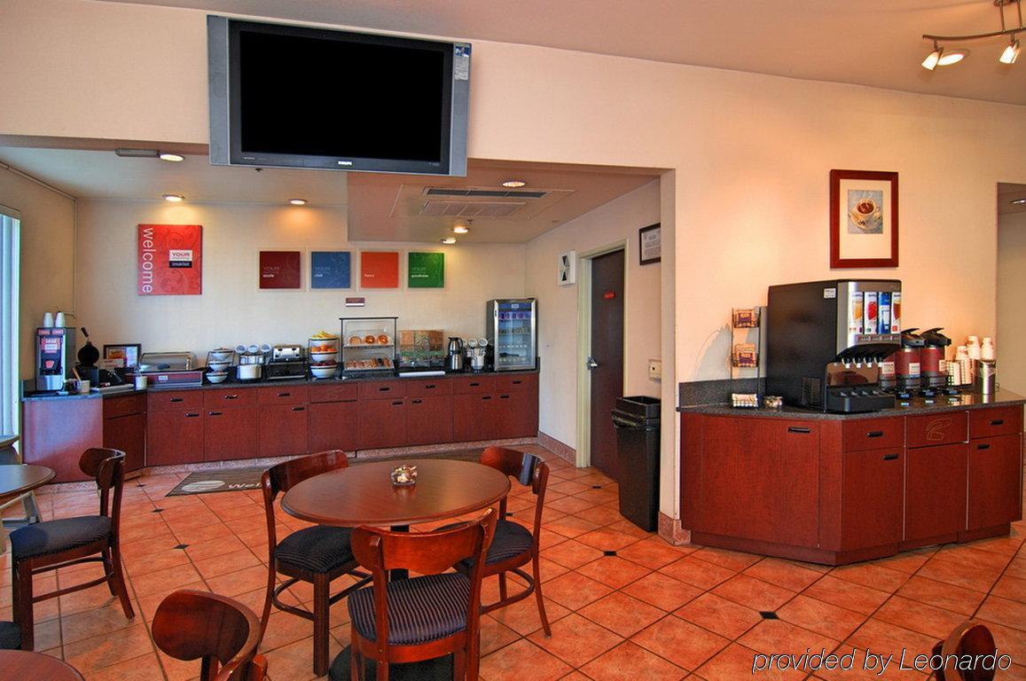 Hotel Quality & Northwest Fresno