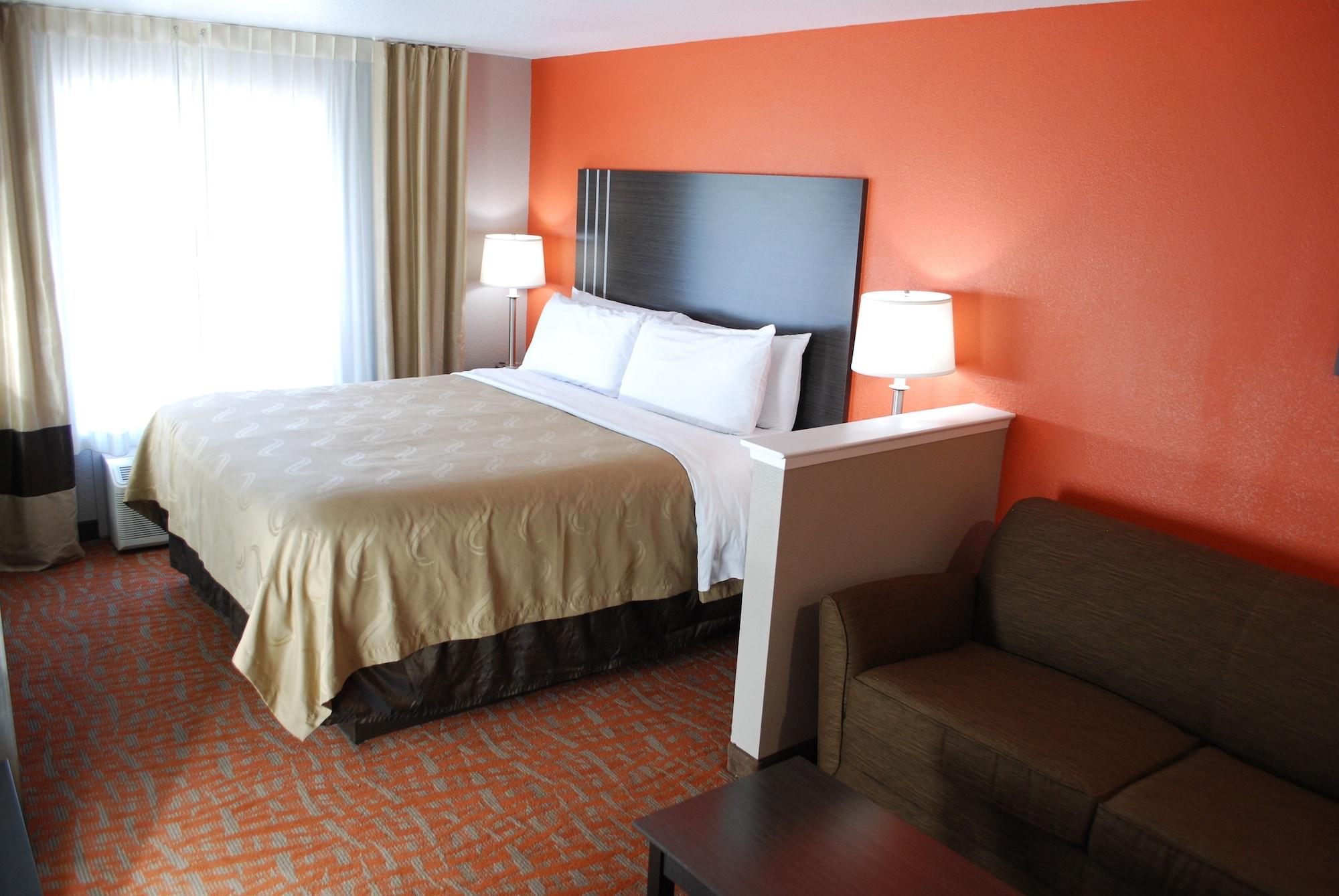 Quality & Northwest Hotel 3*