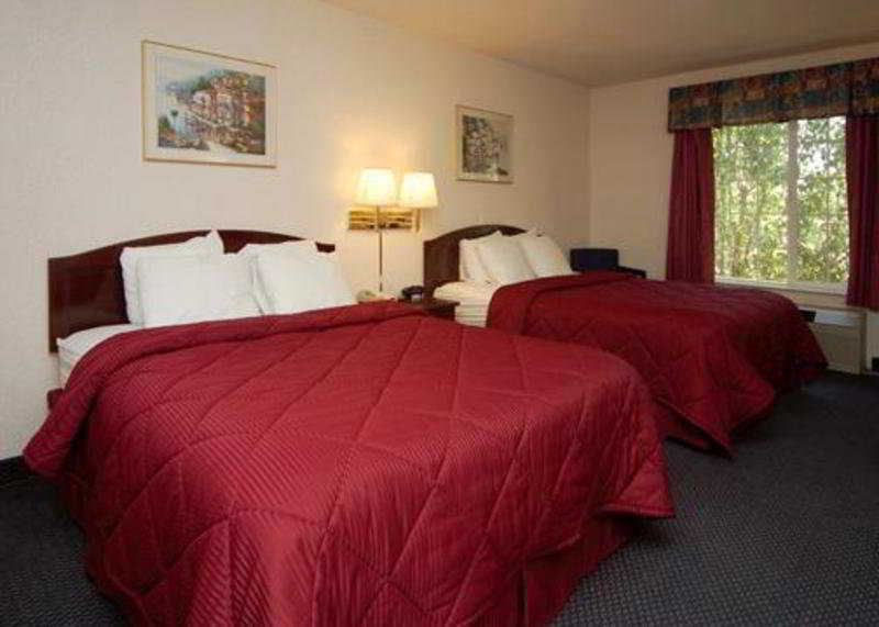 Quality & Northwest Hotel